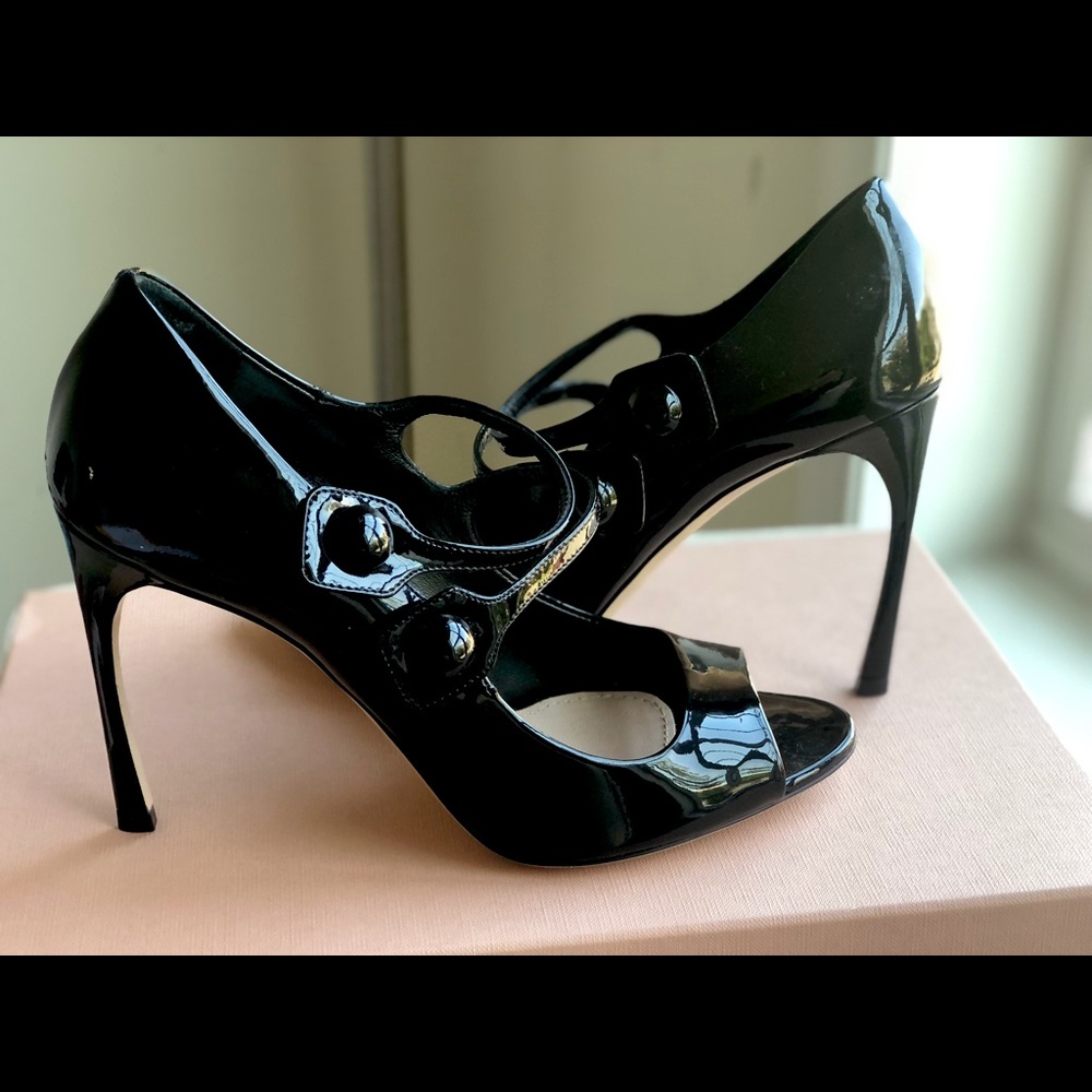 Miu Miu high heel SIZE 36.5 (Brand New)